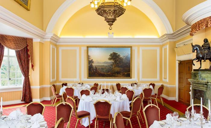 Dining at Cardiff City Hall